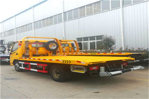 桐梓附近拖车救援搭电